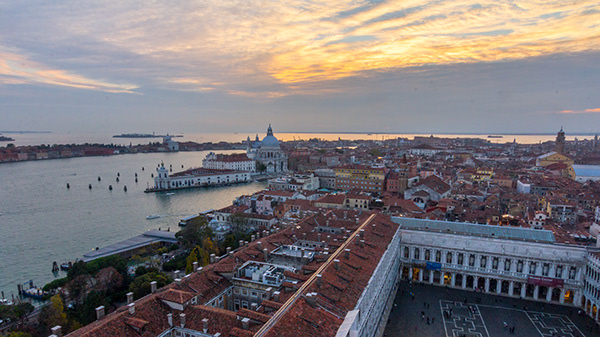 Landscapes photograph by Jeroen Van Goey