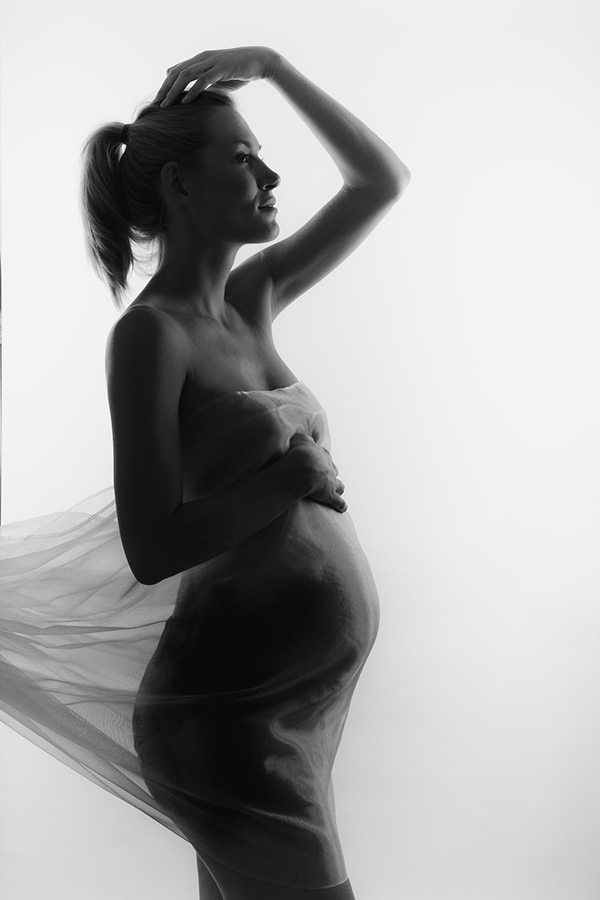 Pregnancy photograph by Jeroen Van Goey